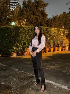 Yashma Gill feet photo 9