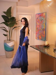 Yashma Gill feet photo 7