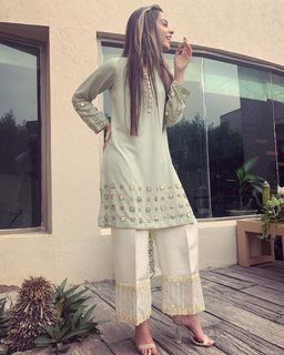 Yashma Gill feet photo 16