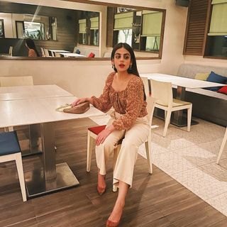 Yashma Gill feet photo 11