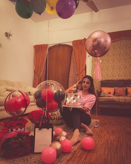 Yashma Gill feet photo 9