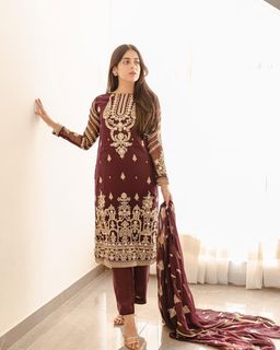 Yashma Gill feet photo 20