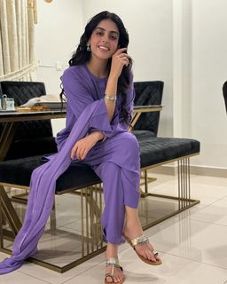 Yashma Gill feet photo 19