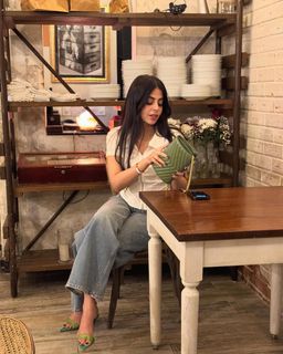 Yashma Gill feet photo 8