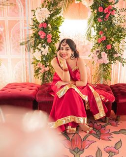 Yashma Gill feet photo 2