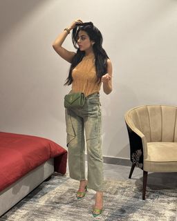 Yashma Gill feet photo 7