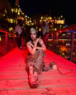 Yashma Gill feet photo 13