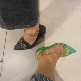 Yashma Gill feet photo 3