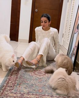 Yashma Gill feet photo 16