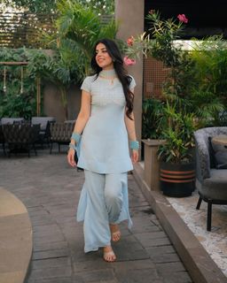 Yashma Gill feet photo 10