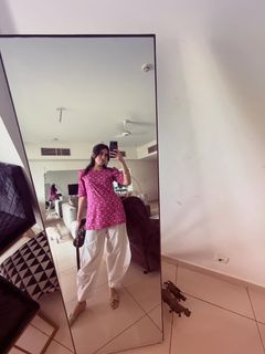 Yashma Gill feet photo 14
