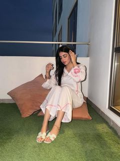 Yashma Gill feet photo 12