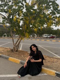 Yashma Gill feet photo 3