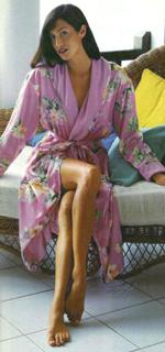 Yasmeen Ghauri feet photo 7