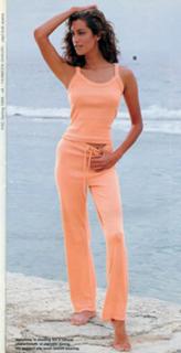 Yasmeen Ghauri feet photo 3