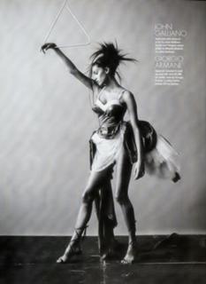Yasmeen Ghauri feet photo 15
