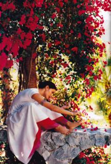 Yasmeen Ghauri feet photo 14