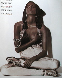 Yasmeen Ghauri feet photo 14