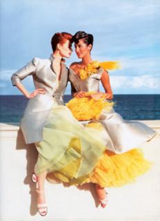 Yasmeen Ghauri feet photo 13