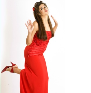 Yasmin Abdel Aziz feet photo thumbnail