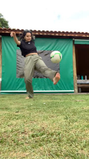 Yasmin Ali Yassine feet photo thumbnail