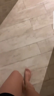 Yasmin Ali Yassine feet photo thumbnail