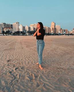 Yasmin Ali Yassine feet photo thumbnail