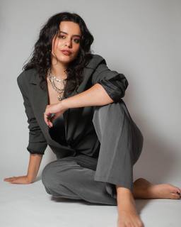 Yasmin Ali Yassine feet photo thumbnail