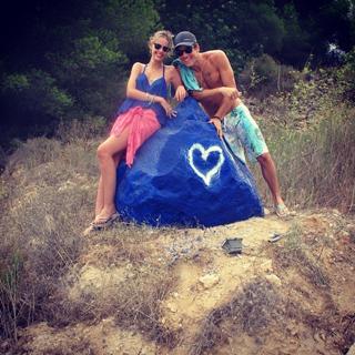 Yasmin Brunet feet photo thumbnail