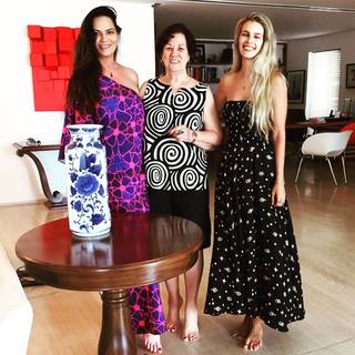 Yasmin Brunet feet photo thumbnail