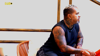 Yasmin Brunet feet photo thumbnail