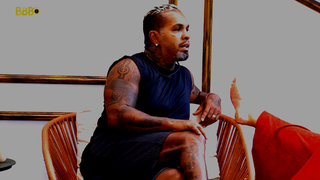 Yasmin Brunet feet photo thumbnail