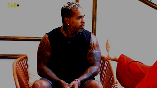 Yasmin Brunet feet photo thumbnail