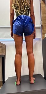 Yasmin Brunet feet photo thumbnail