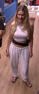 Yasmin Brunet feet photo thumbnail