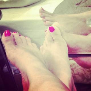 Yasmin Khatib feet photo 8