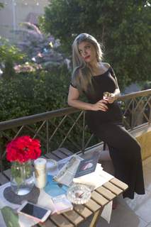 Yasmin Khatib feet photo 11