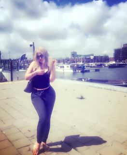 Yasmin Khatib feet photo 12