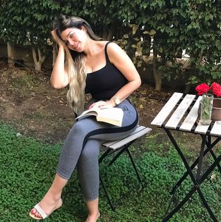 Yasmin Khatib feet photo 11