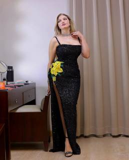 Yasmin Khatib feet photo 12