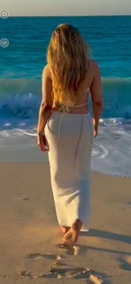 Yasmin Khatib feet photo 3