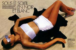 Yasmin Le Bon feet photo 14