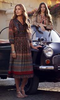 Yasmin Le Bon feet photo 20