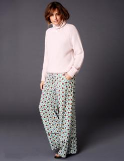 Yasmin Le Bon feet photo 14