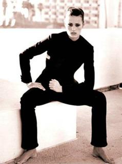 Yasmin Le Bon feet photo 11