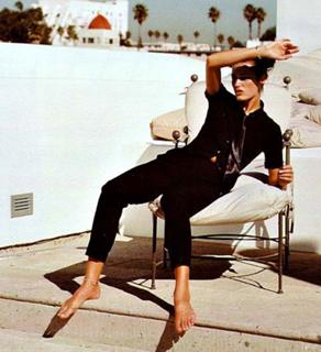 Yasmin Le Bon feet photo 10