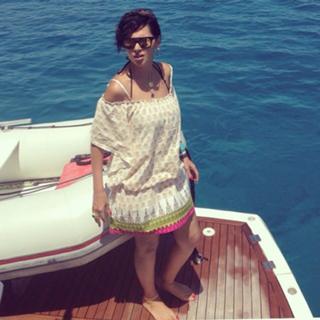 Yasmin Raeis feet photo thumbnail