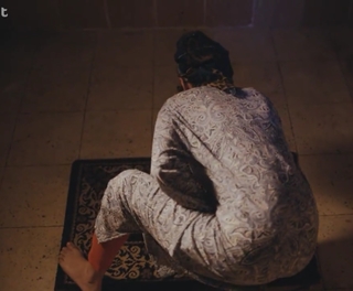 Yasmin Raeis feet photo thumbnail