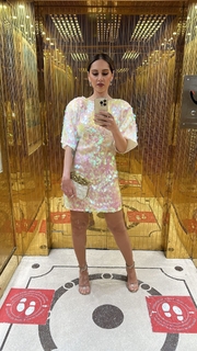 Yasmin Raeis feet photo thumbnail