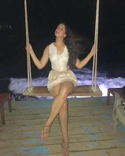 Yasmin Rahmi feet photo 13
